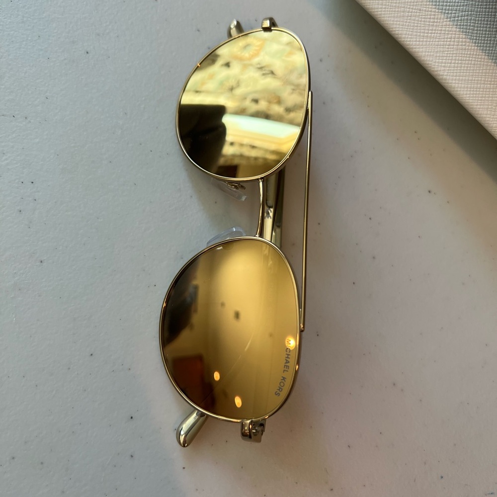 Brand new Michael kors aviator style sunglasses.
